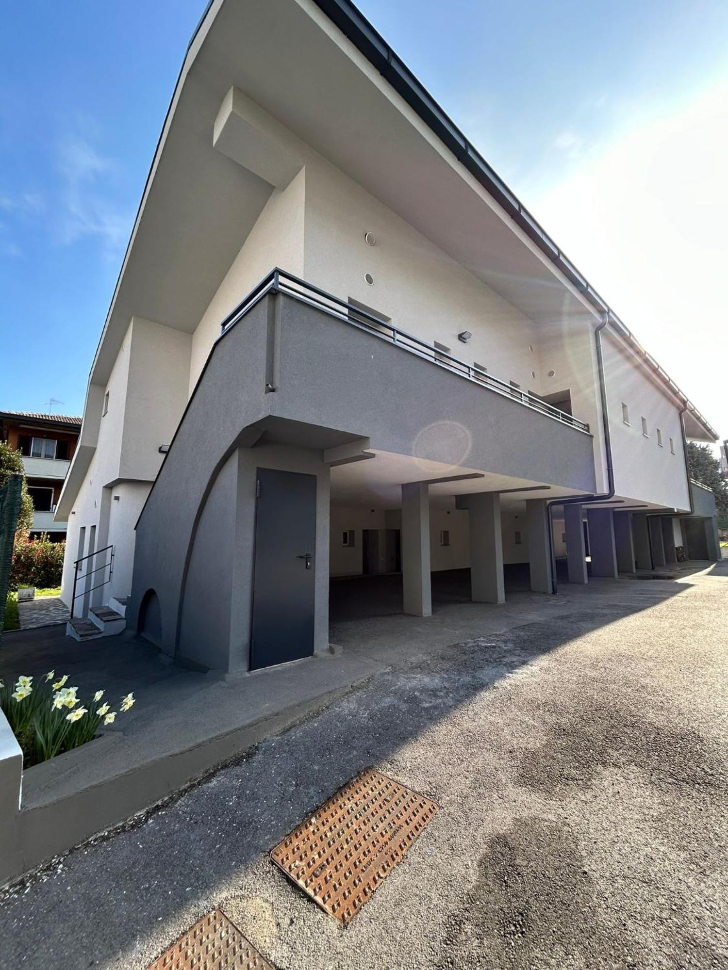 Lake Home Apartments Lipomo Exterior photo